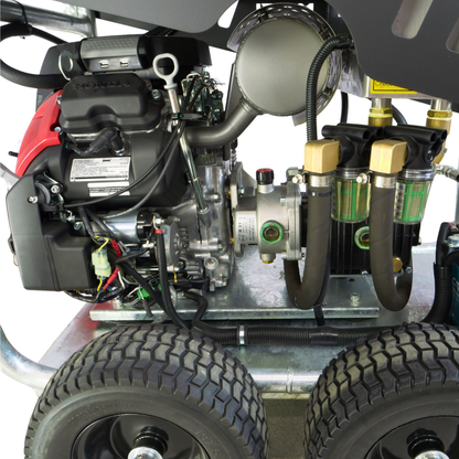 Close up side view of the Udor Pump and Honda Engine on a Drain Invader PRO 4007